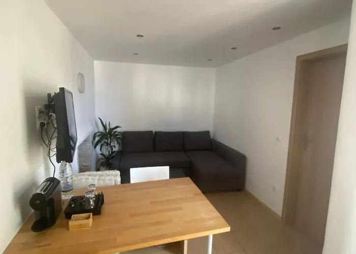 Mykonos 1001 شقة *